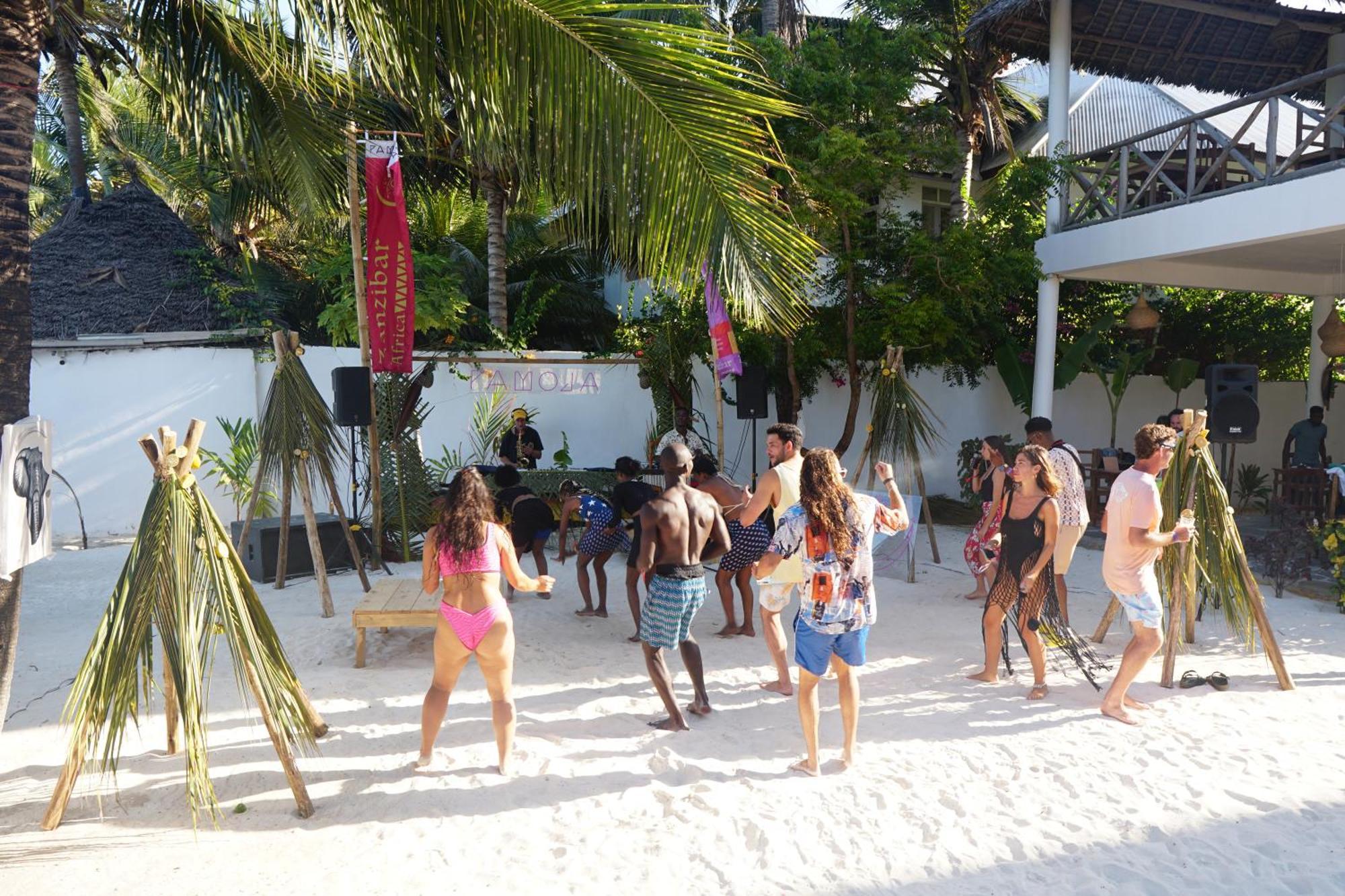 Sky&Sand Zanzibar Beach Resort Pwani Mchangani Exterior foto
